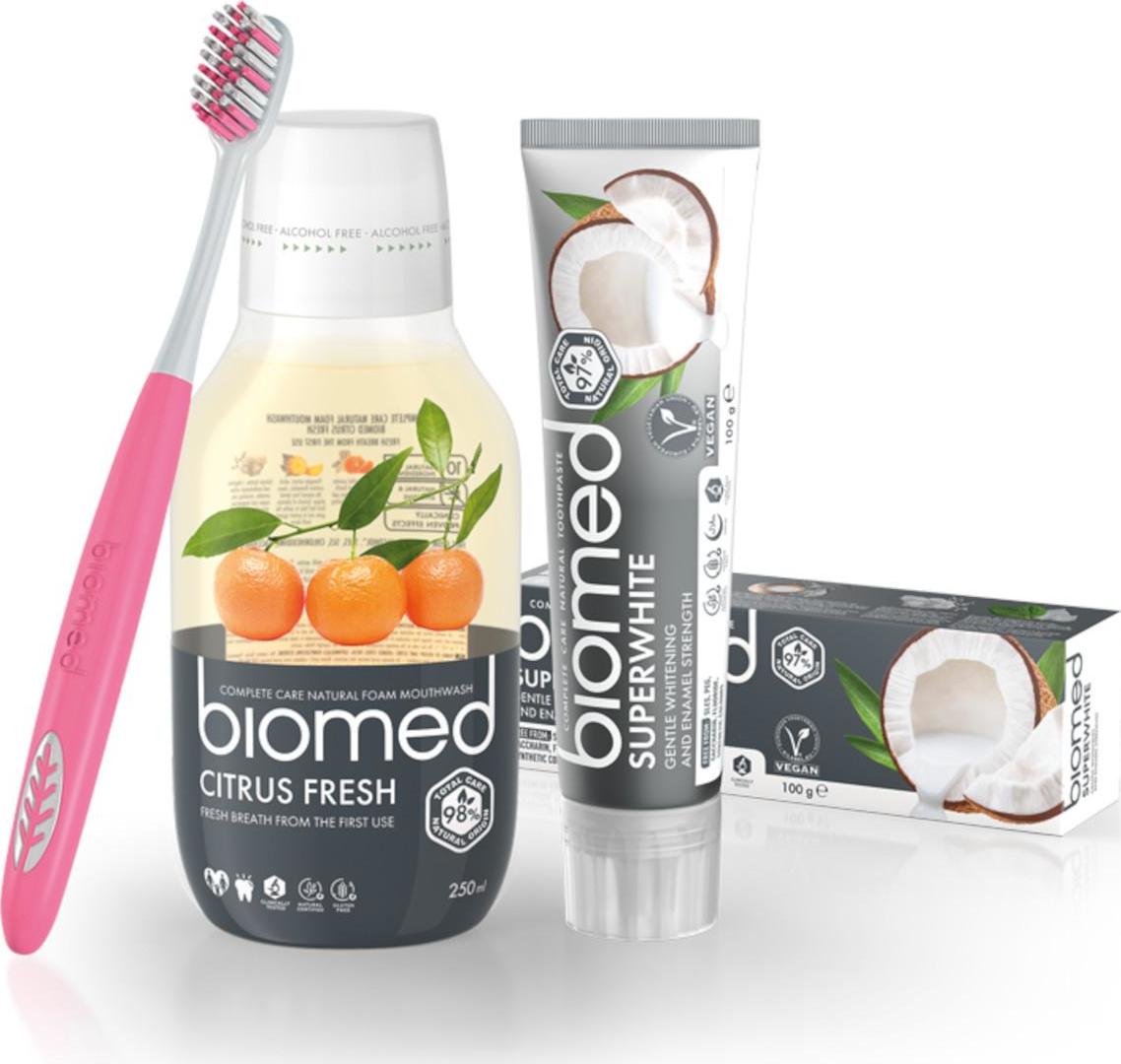 BIOMED Vánoční Superwhite zubní pasta 100g & Citrus Fresh ústní voda 250ml s kartáčkem navíc 1 ks