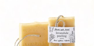 Mýdlárna Koukol Tuhé mýdlo peelingové jemné - Levandule (95 g) - pro každodenní použití